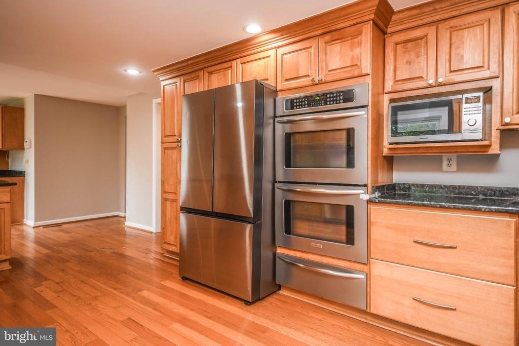 9627 Locust Hill Drive - Photo 19