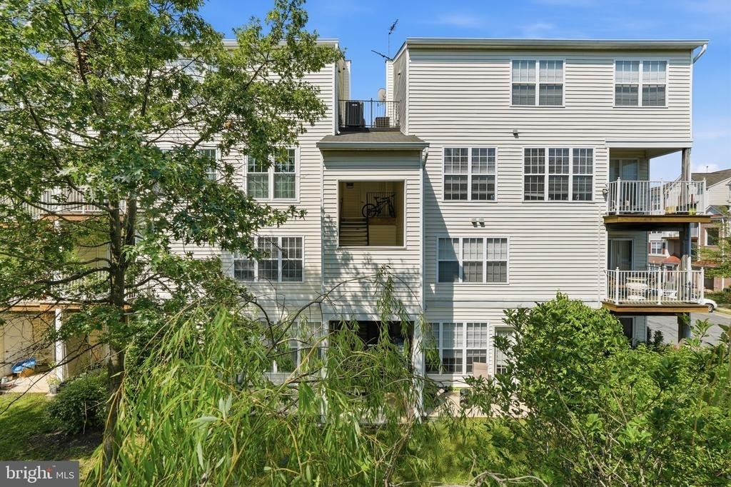 2489 Quick Street - Photo 24