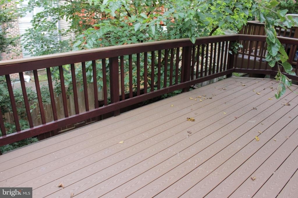 9685 Woodhenge Court - Photo 6