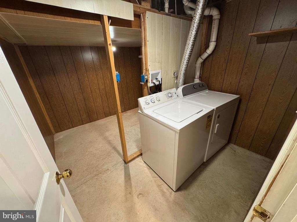 9685 Woodhenge Court - Photo 30