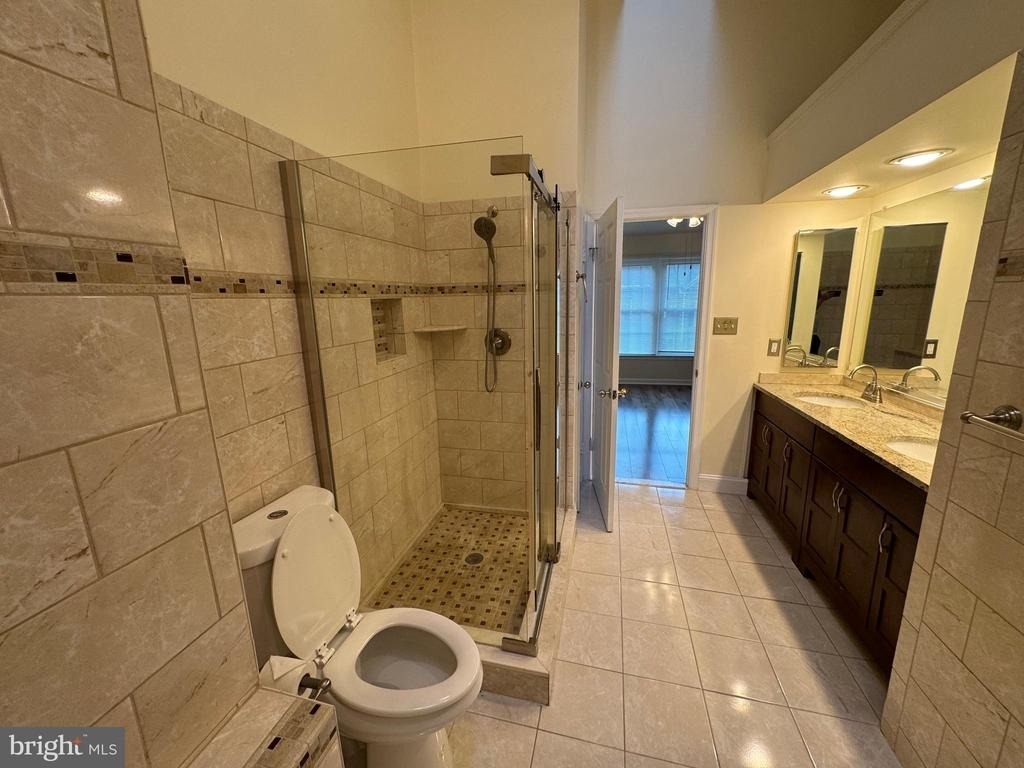 9685 Woodhenge Court - Photo 17