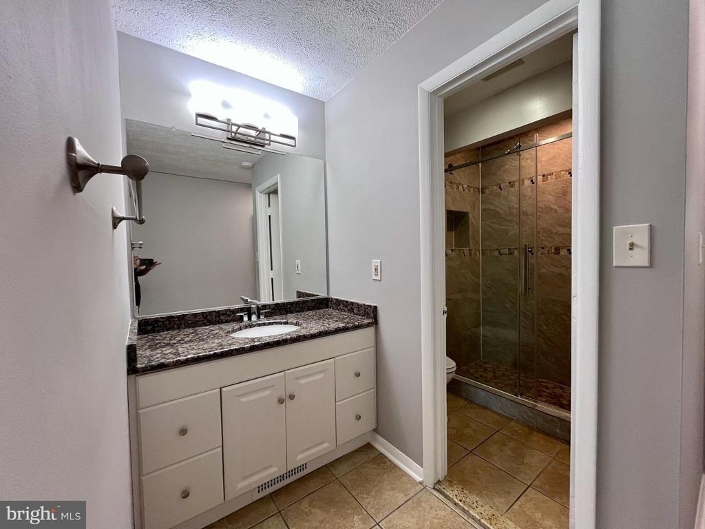 5350 Ravensworth Road - Photo 100