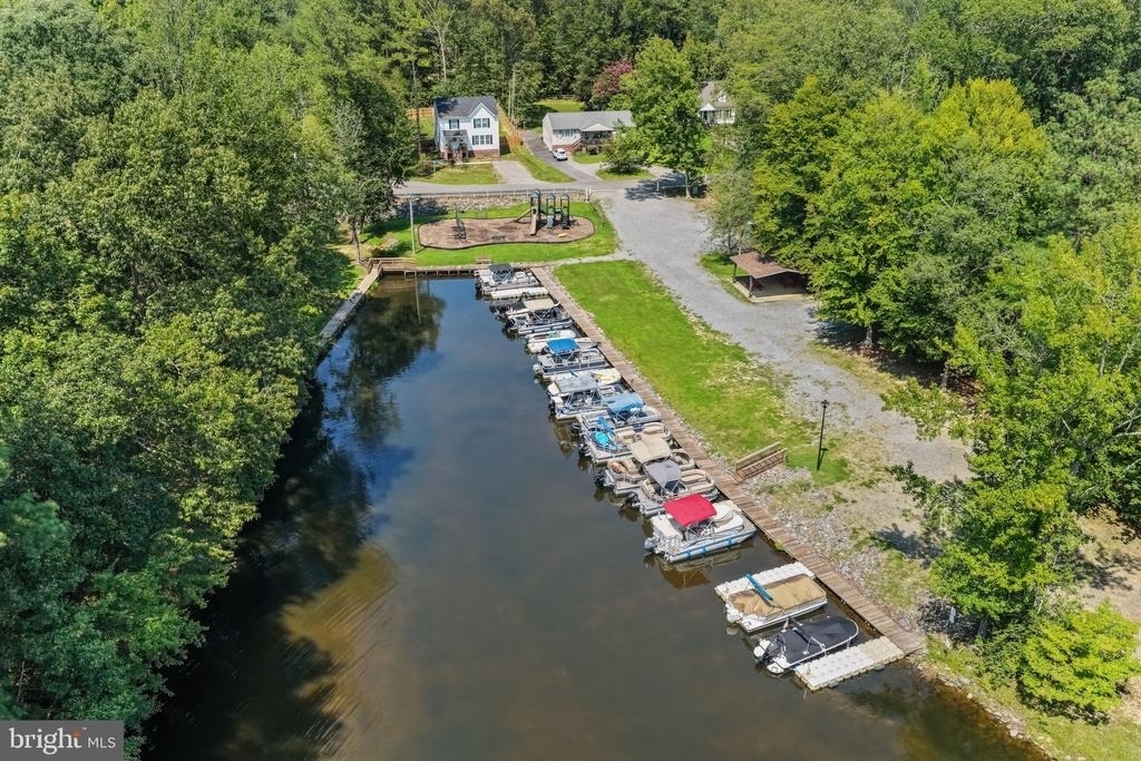 686 Lake Caroline Drive - Photo 45