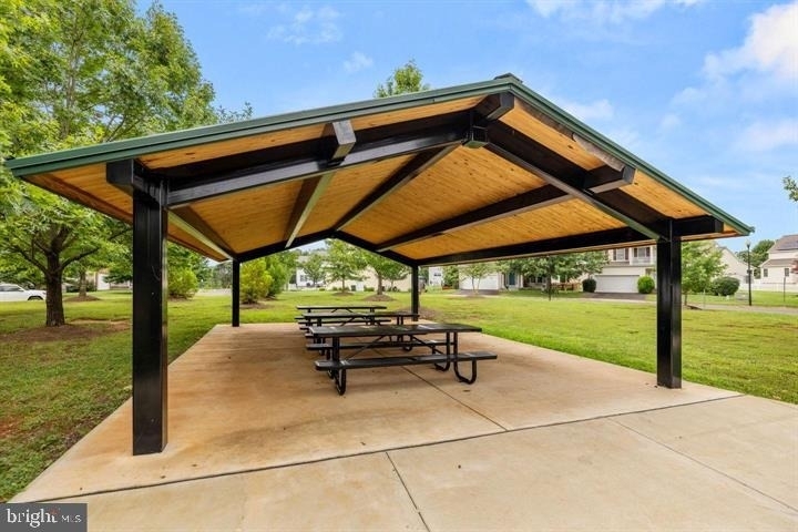 987 Longview Lane - Photo 7