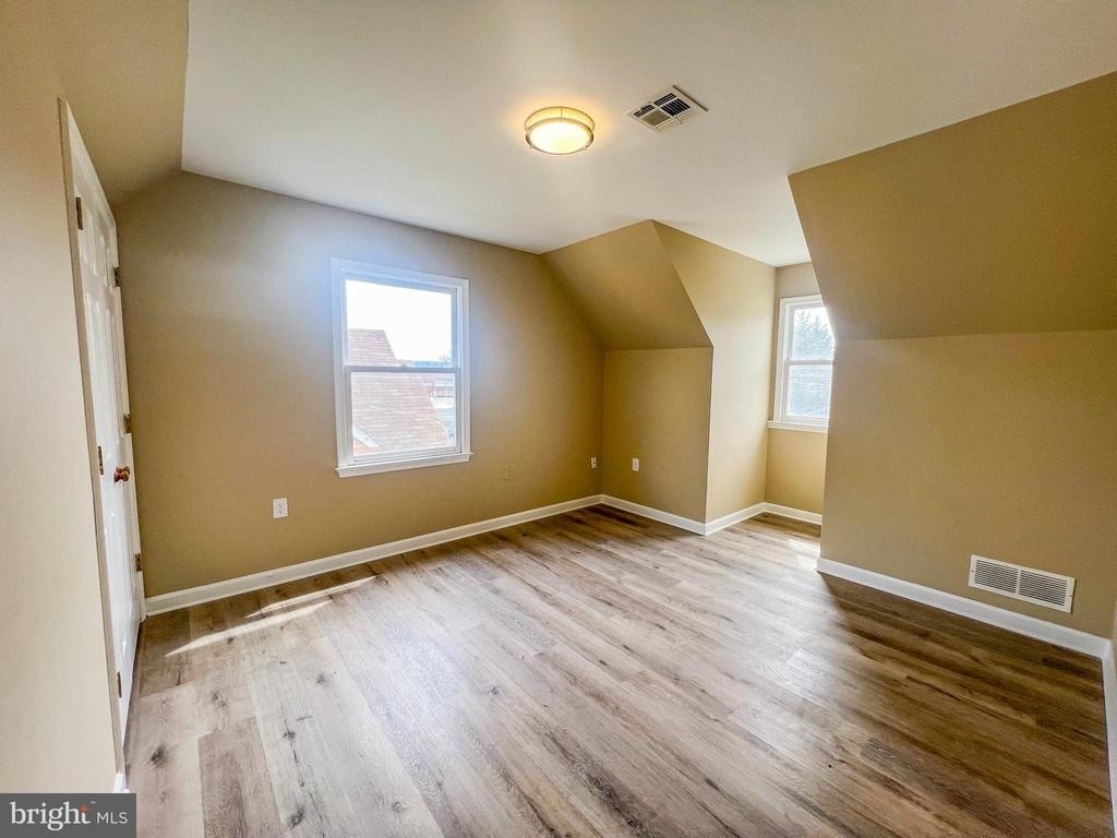 26 Byrd Avenue - Photo 21