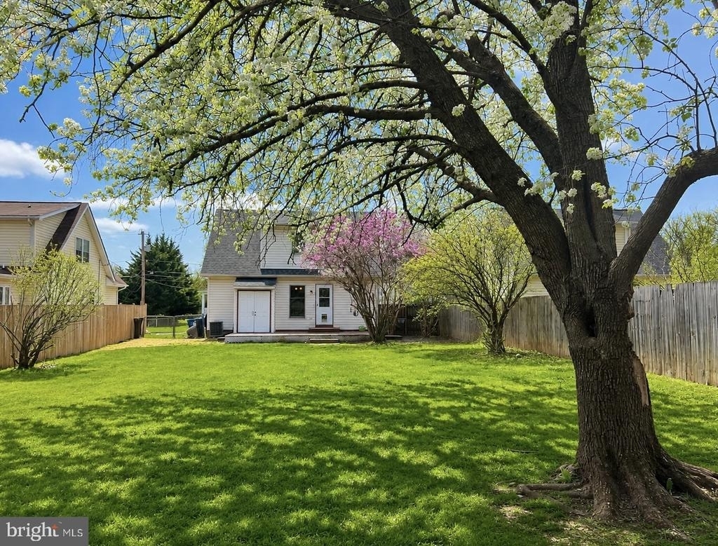 26 Byrd Avenue - Photo 2