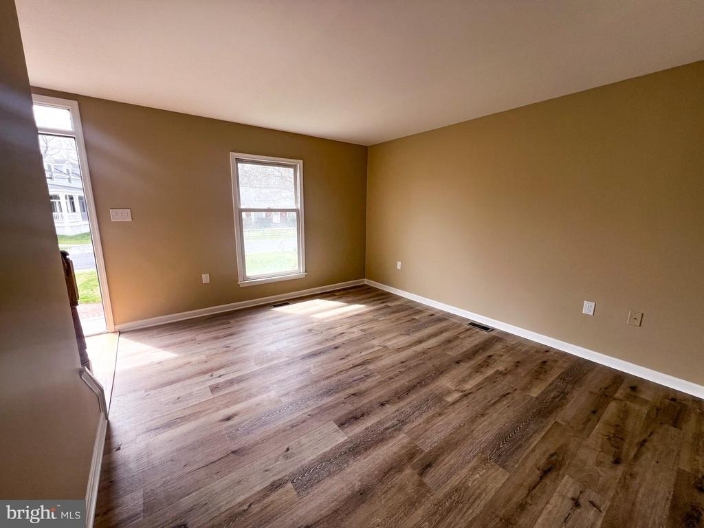 26 Byrd Avenue - Photo 4