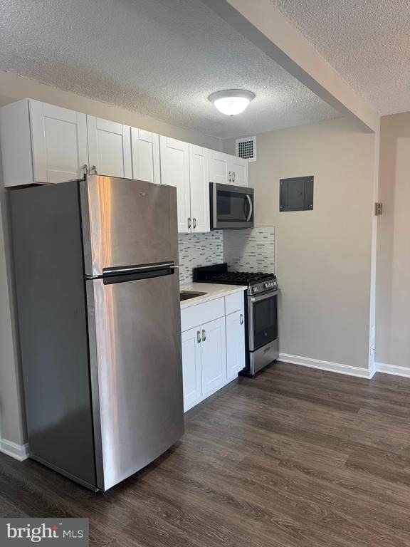 2500 N Van Dorn Street - Photo 5