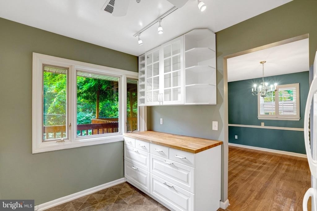821 N Latham Street - Photo 17