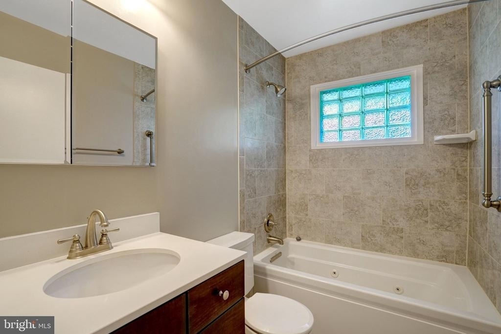 821 N Latham Street - Photo 21