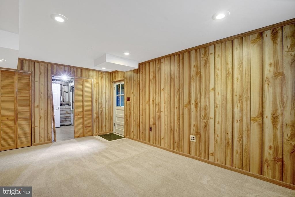 821 N Latham Street - Photo 36