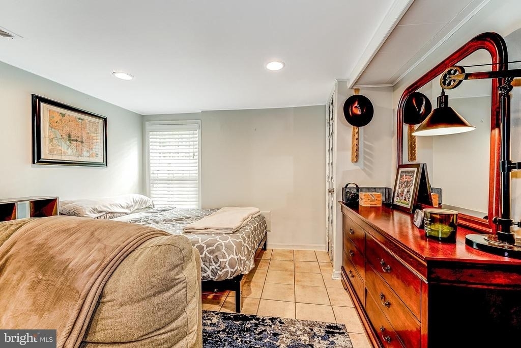 4901 7th Street N - Photo 13