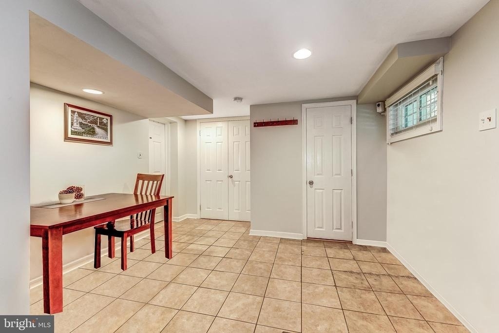 4901 7th Street N - Photo 3