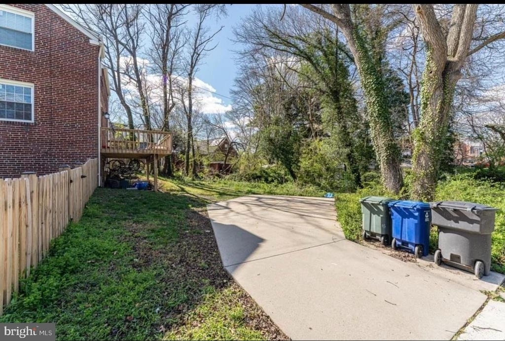 4901 7th Street N - Photo 6