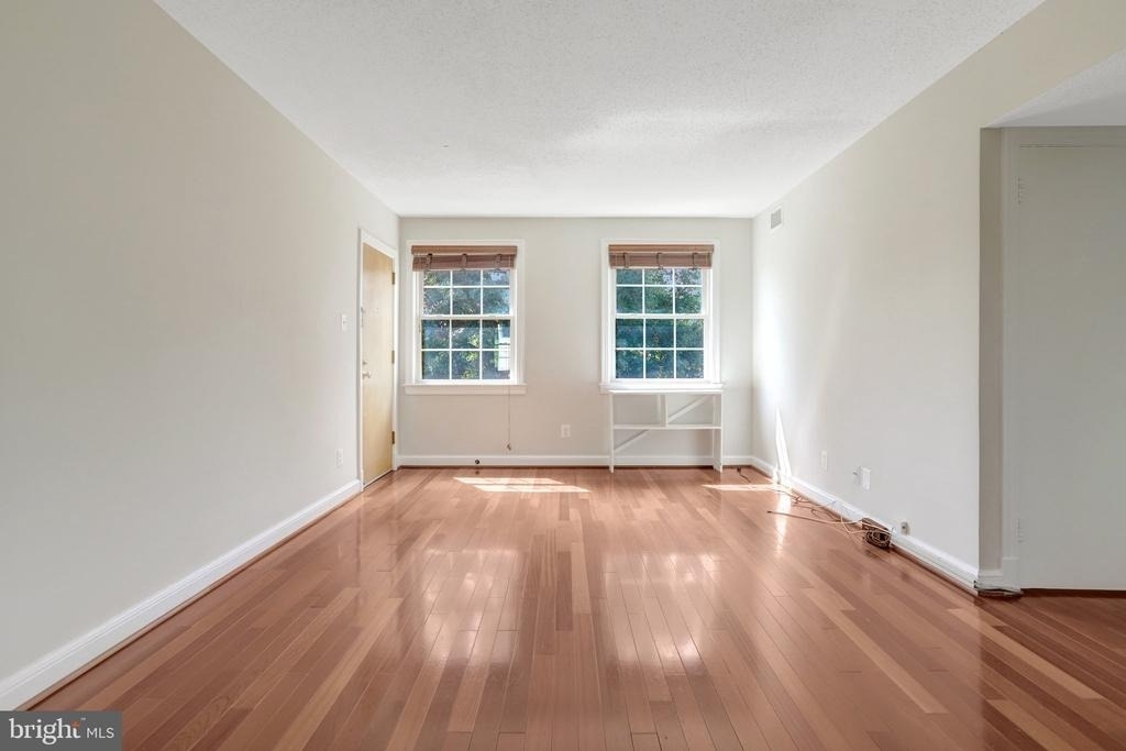 2709 Arlington Boulevard - Photo 6