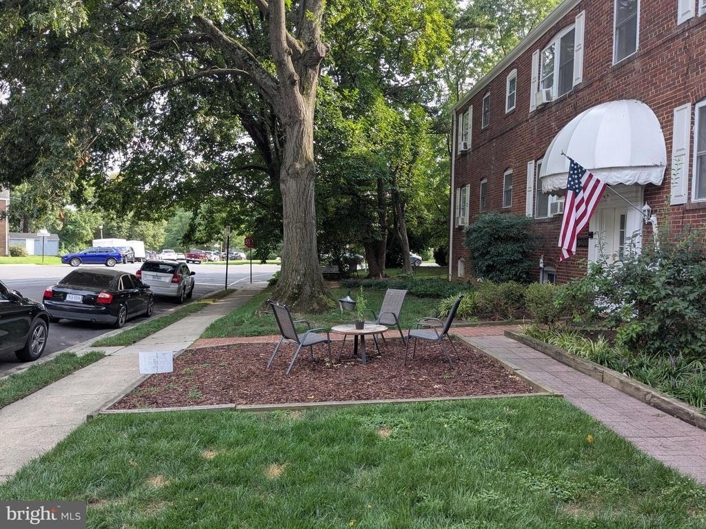 1400 N Kenilworth Street - Photo 4