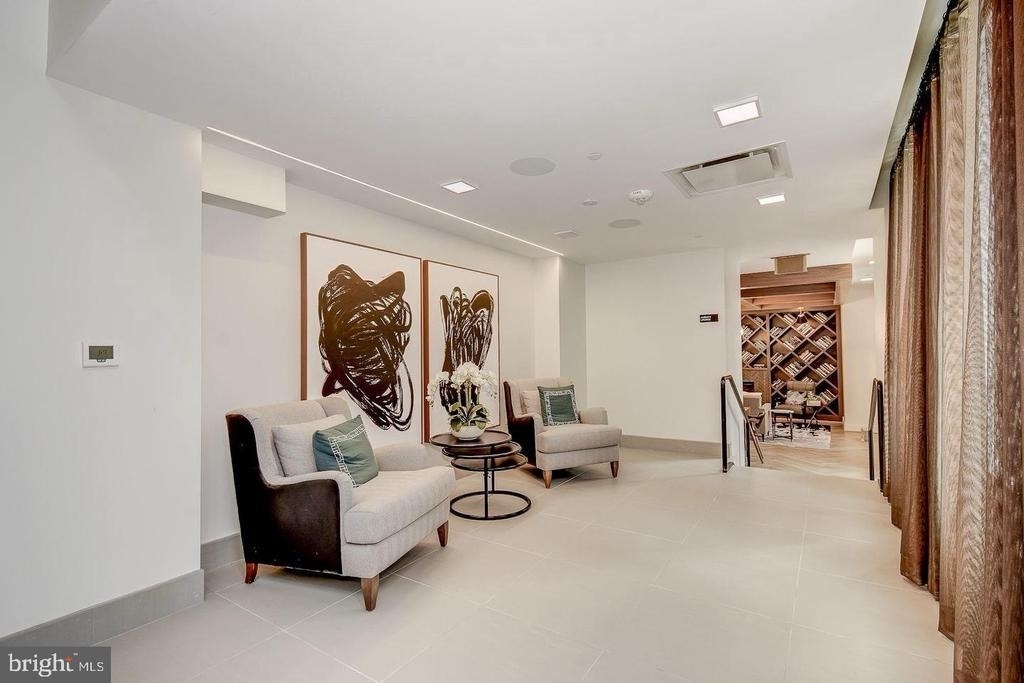 1411 Key Boulevard - Photo 3