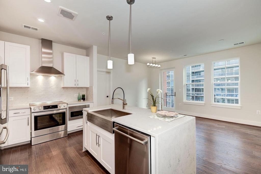 1411 Key Boulevard - Photo 9