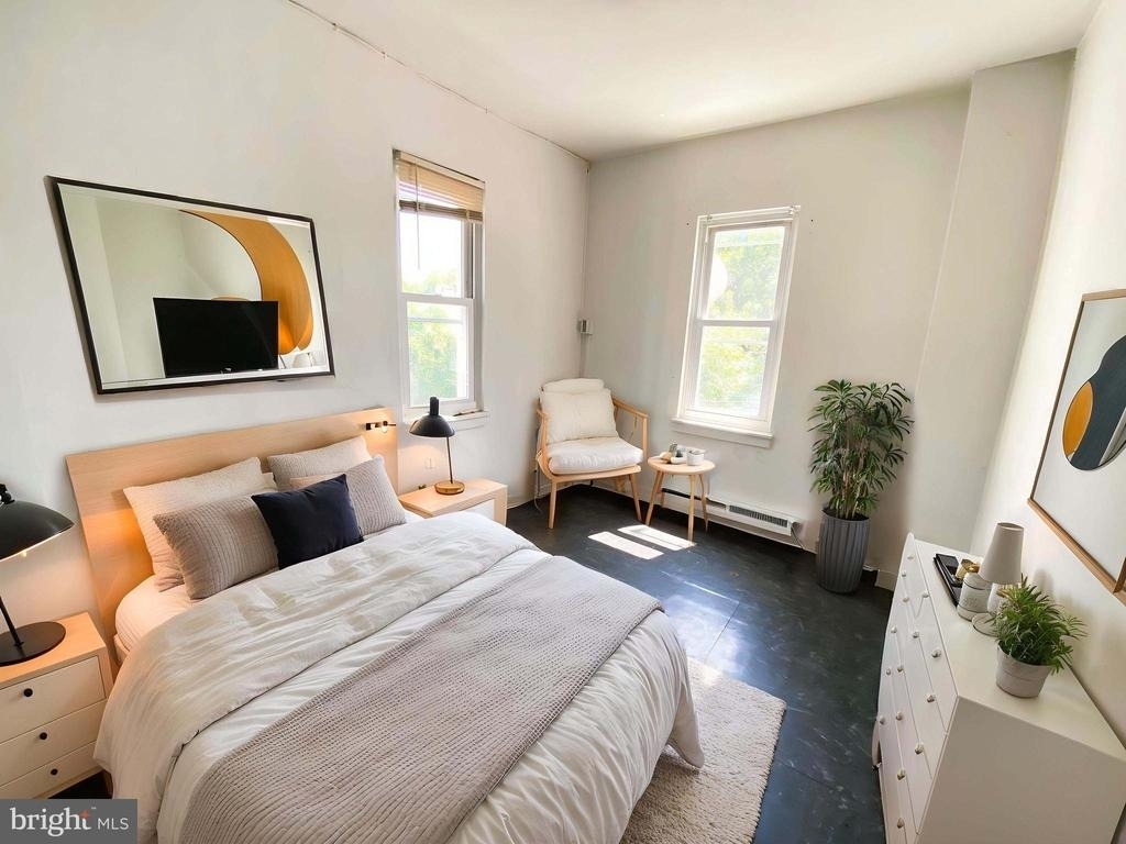 248 E Cambria Street - Photo 0