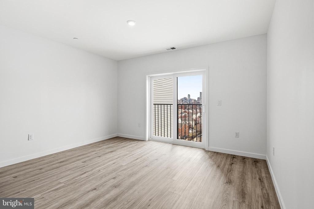 915 N Broad Street - Photo 9