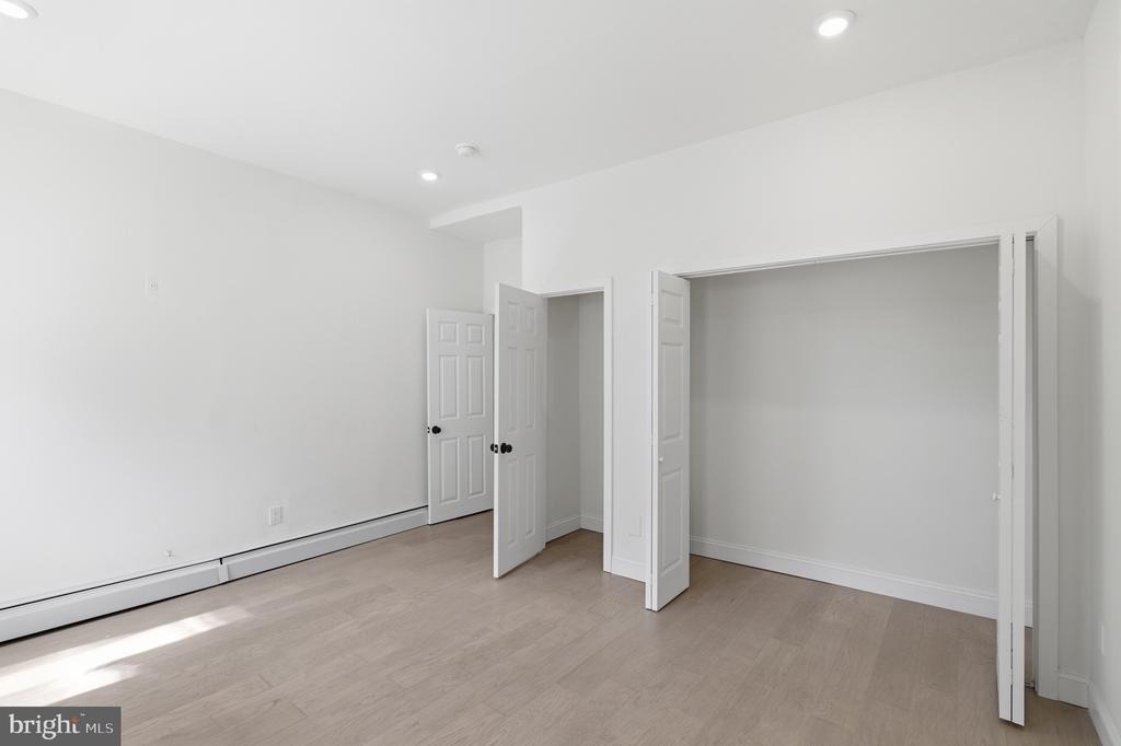 935 E Passyunk Avenue - Photo 16