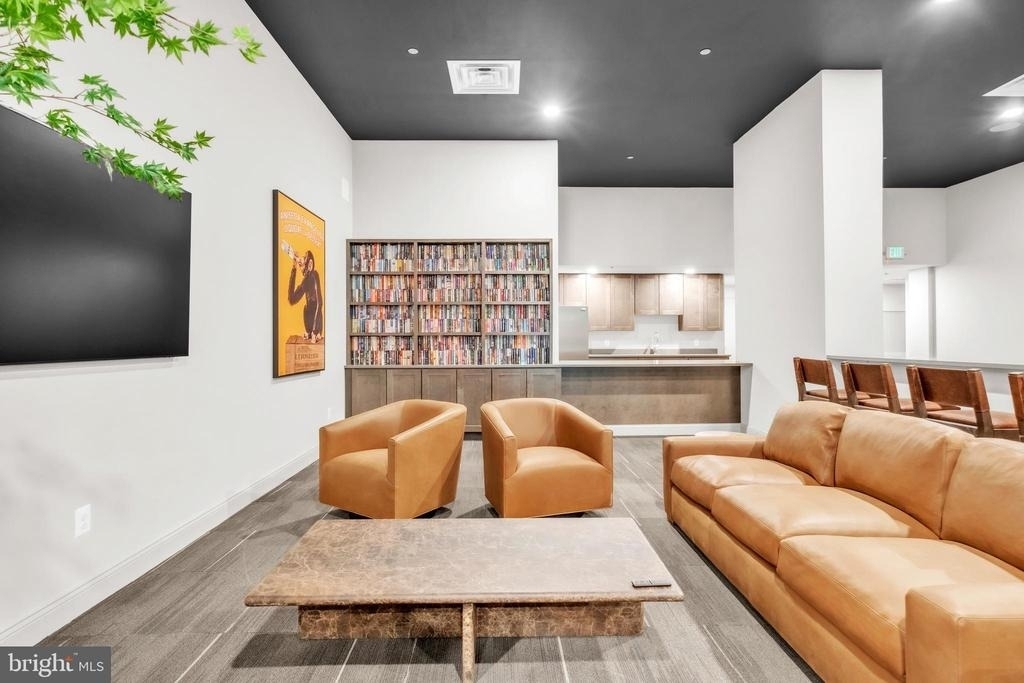 1801 Market Street - Photo 28