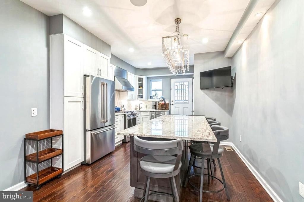 1153 N Hancock Street - Photo 5