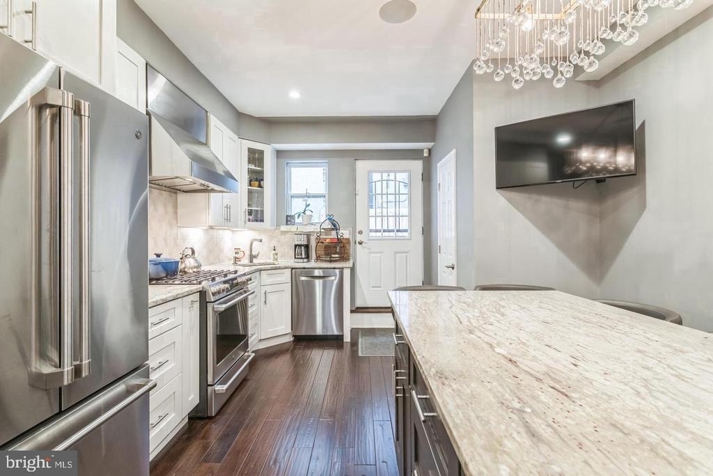 1153 N Hancock Street - Photo 7