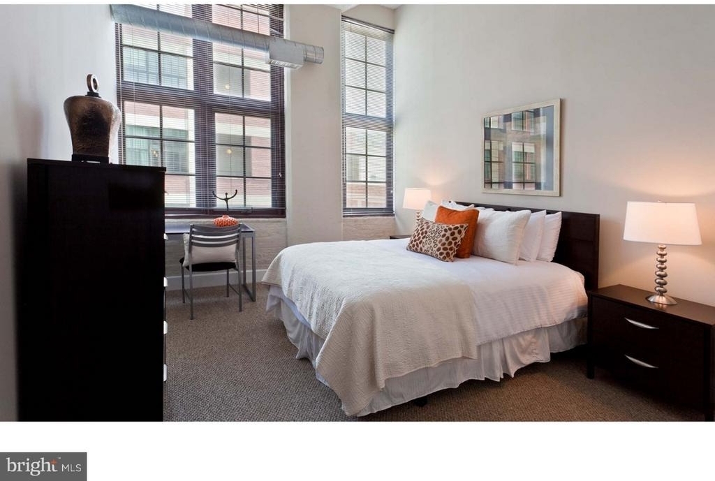 201 S 25th Street - Photo 2