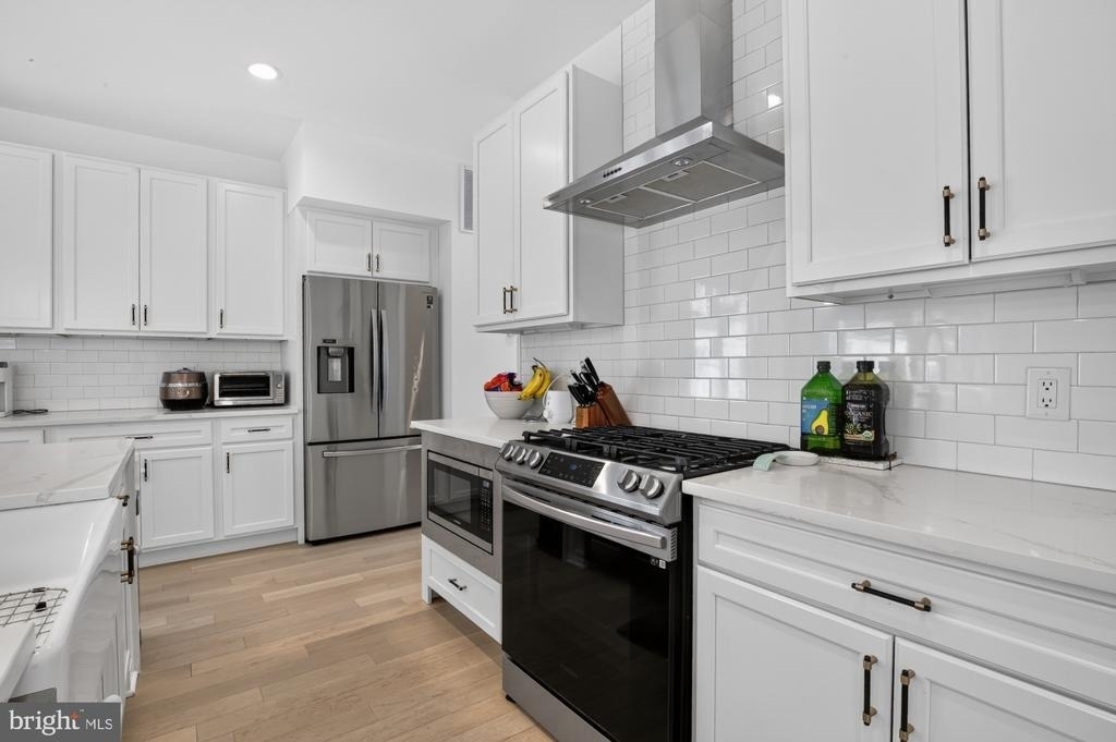 7354 Ridge Avenue - Photo 8