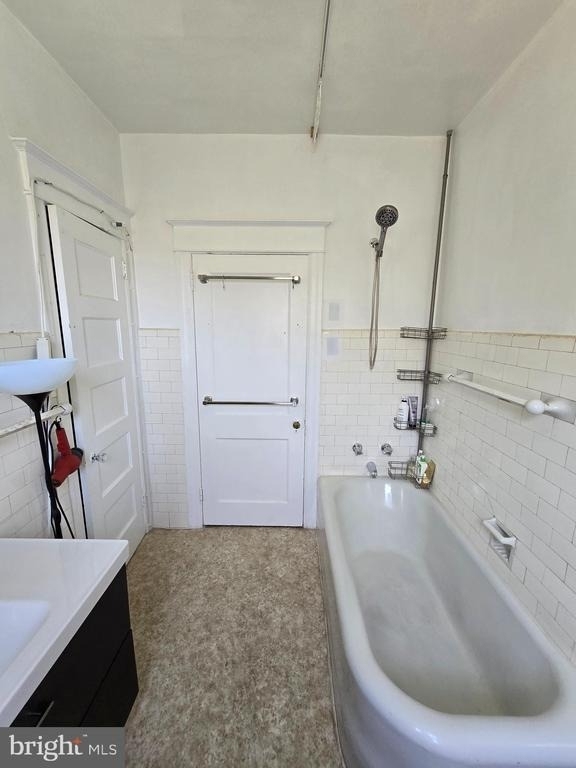 7800 Verree Road - Photo 7