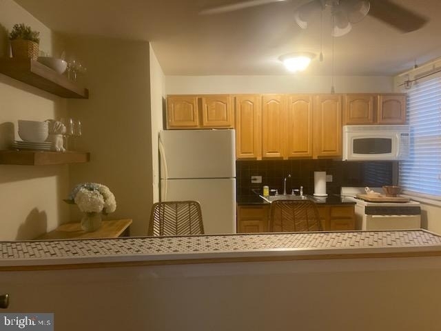 1523 Christian Street - Photo 7