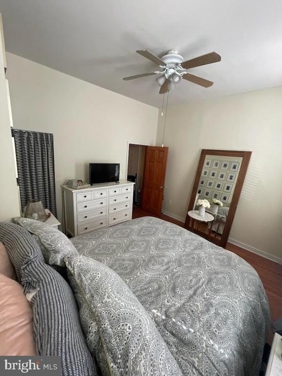 1523 Christian Street - Photo 0