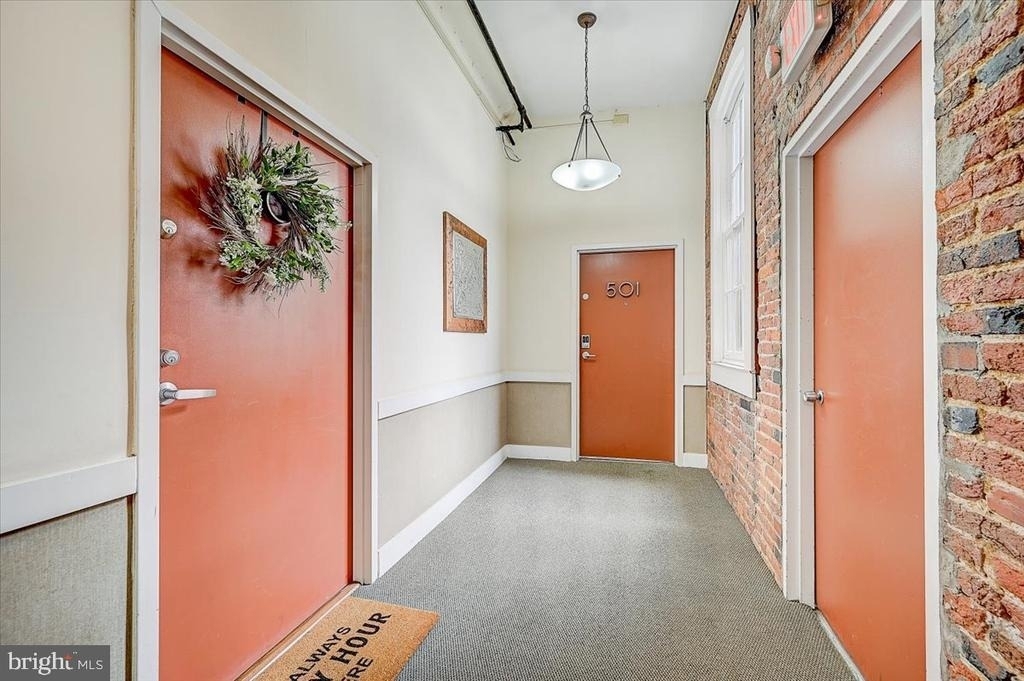 205 Cuthbert Street - Photo 3