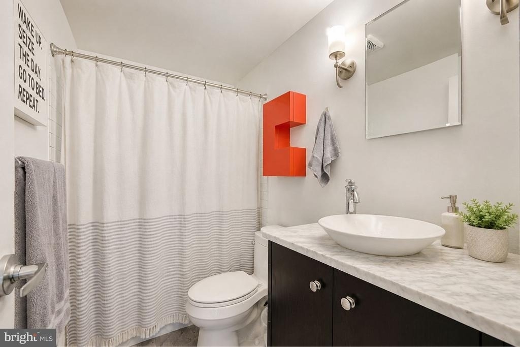 205 Cuthbert Street - Photo 17