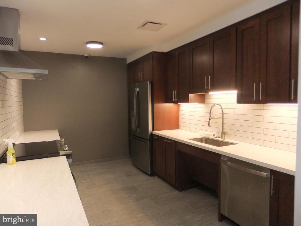 1650 Oakwood Drive - Photo 34