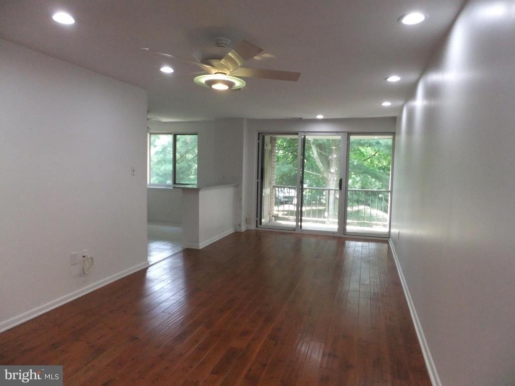 1650 Oakwood Drive - Photo 7