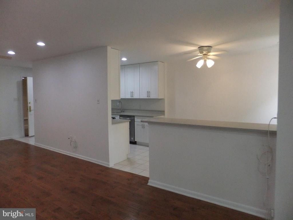 1650 Oakwood Drive - Photo 8
