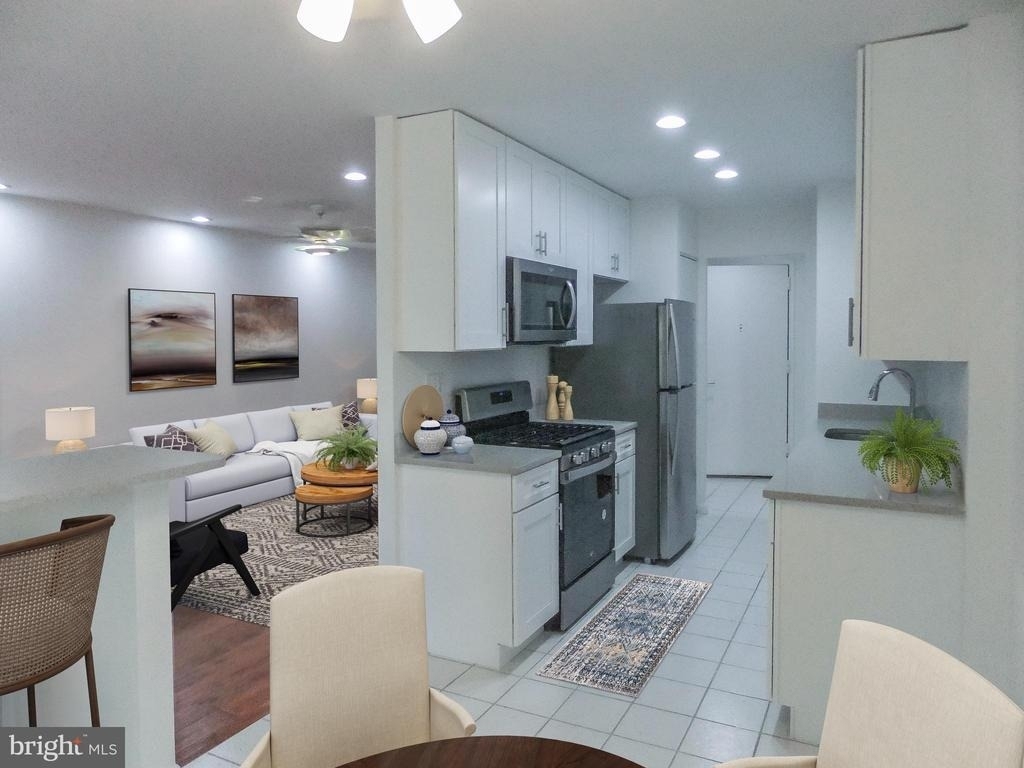 1650 Oakwood Drive - Photo 4