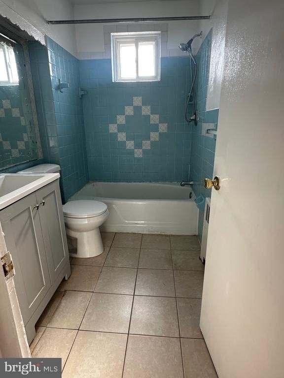 206 Saude Avenue - Photo 6