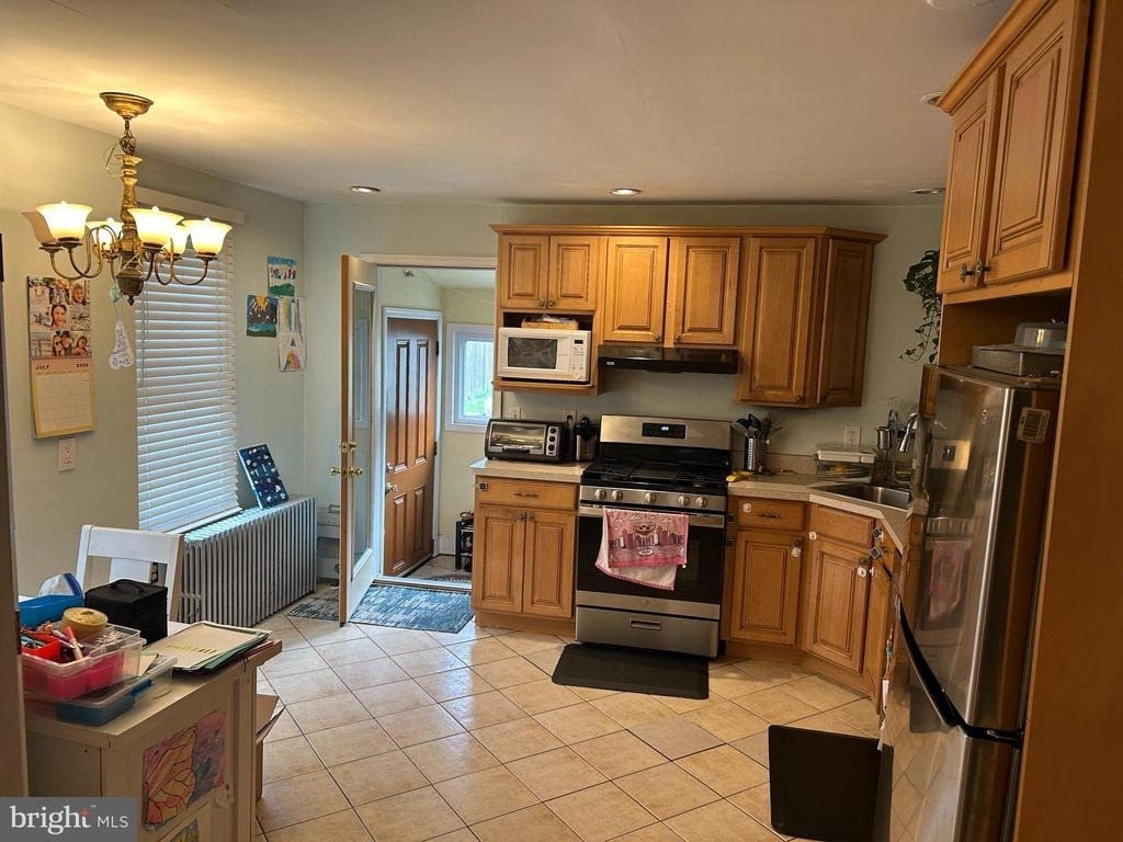 224 Highland Avenue - Photo 6