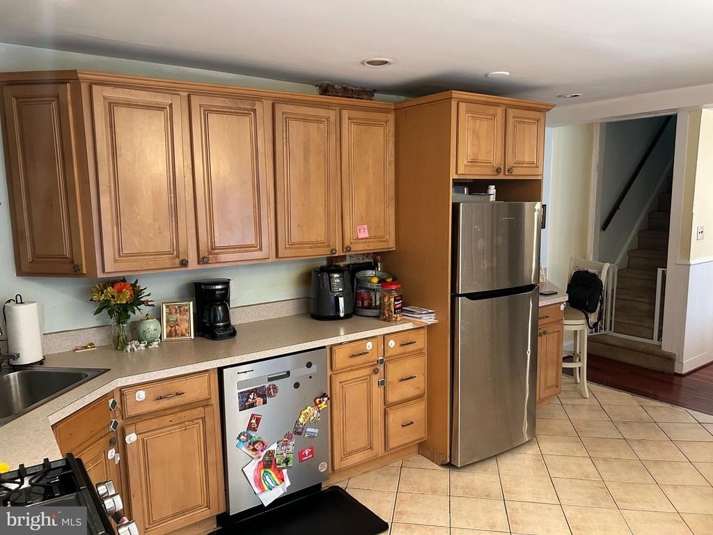 224 Highland Avenue - Photo 5