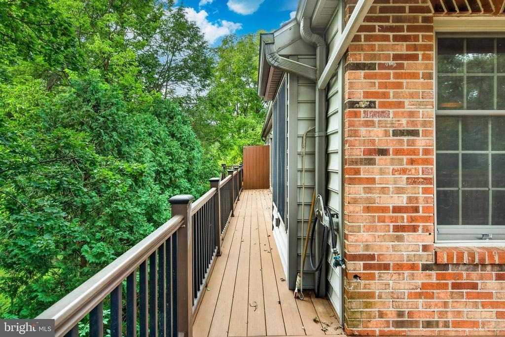 42 Kitty Lane - Photo 11