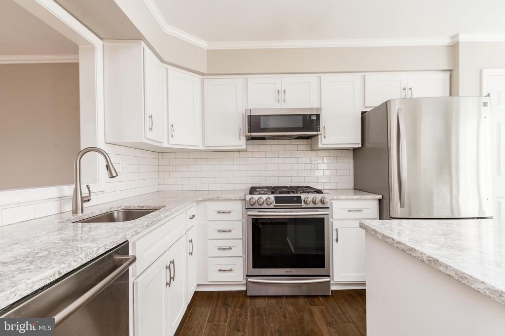 79 Andover Court - Photo 7