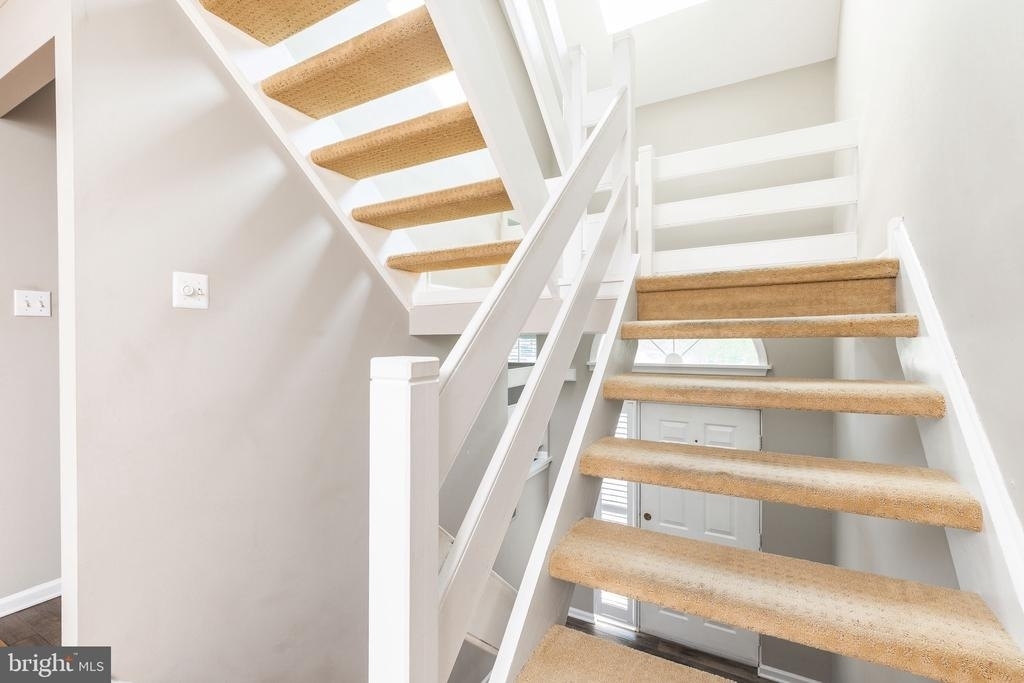 79 Andover Court - Photo 8