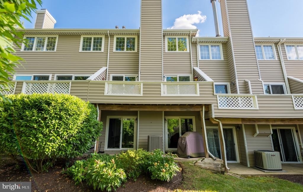 79 Andover Court - Photo 2