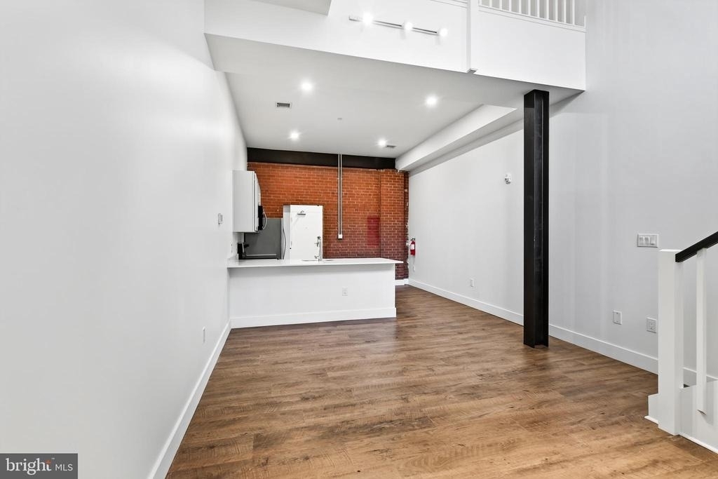 123 S Main Street - Photo 10