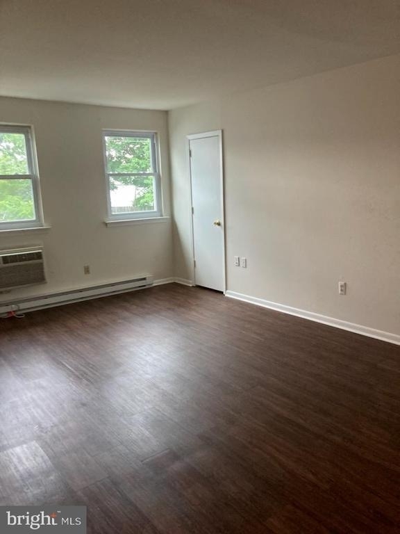 108 S Hellertown Avenue - Photo 4