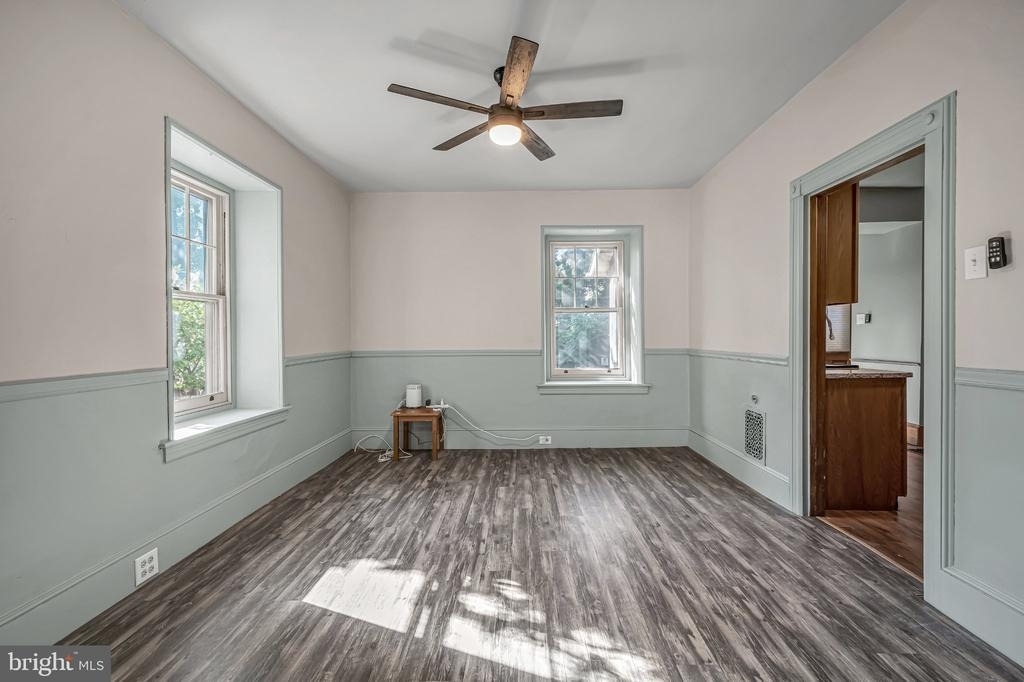 121 W Oakland Avenue - Photo 14