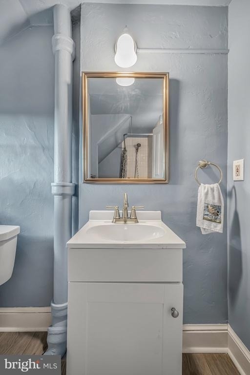 121 W Oakland Avenue - Photo 33
